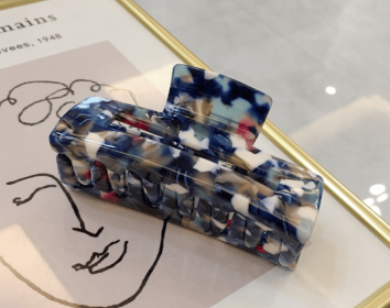 Handmade Resin Hair Claw Clip 8 cm (Color: Blue, size: 8cm)